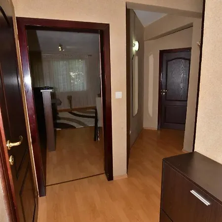 за гости георгиеви Apartment Veliko Tarnovo